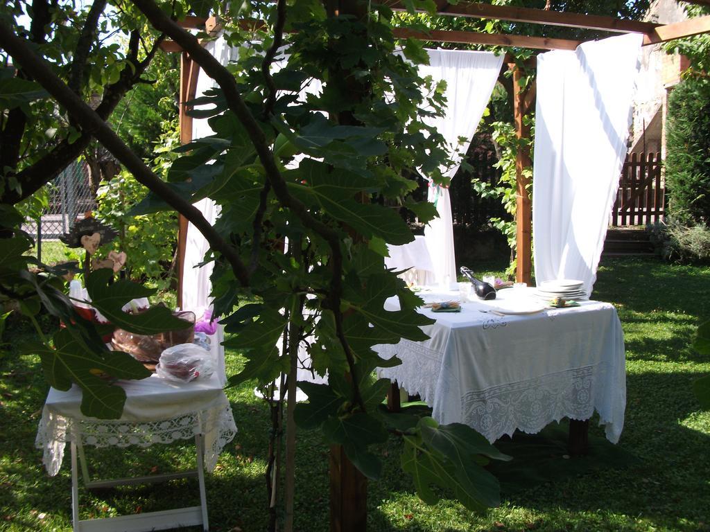 Bed And Breakfast Di Manu Taglio di Po Eksteriør bilde